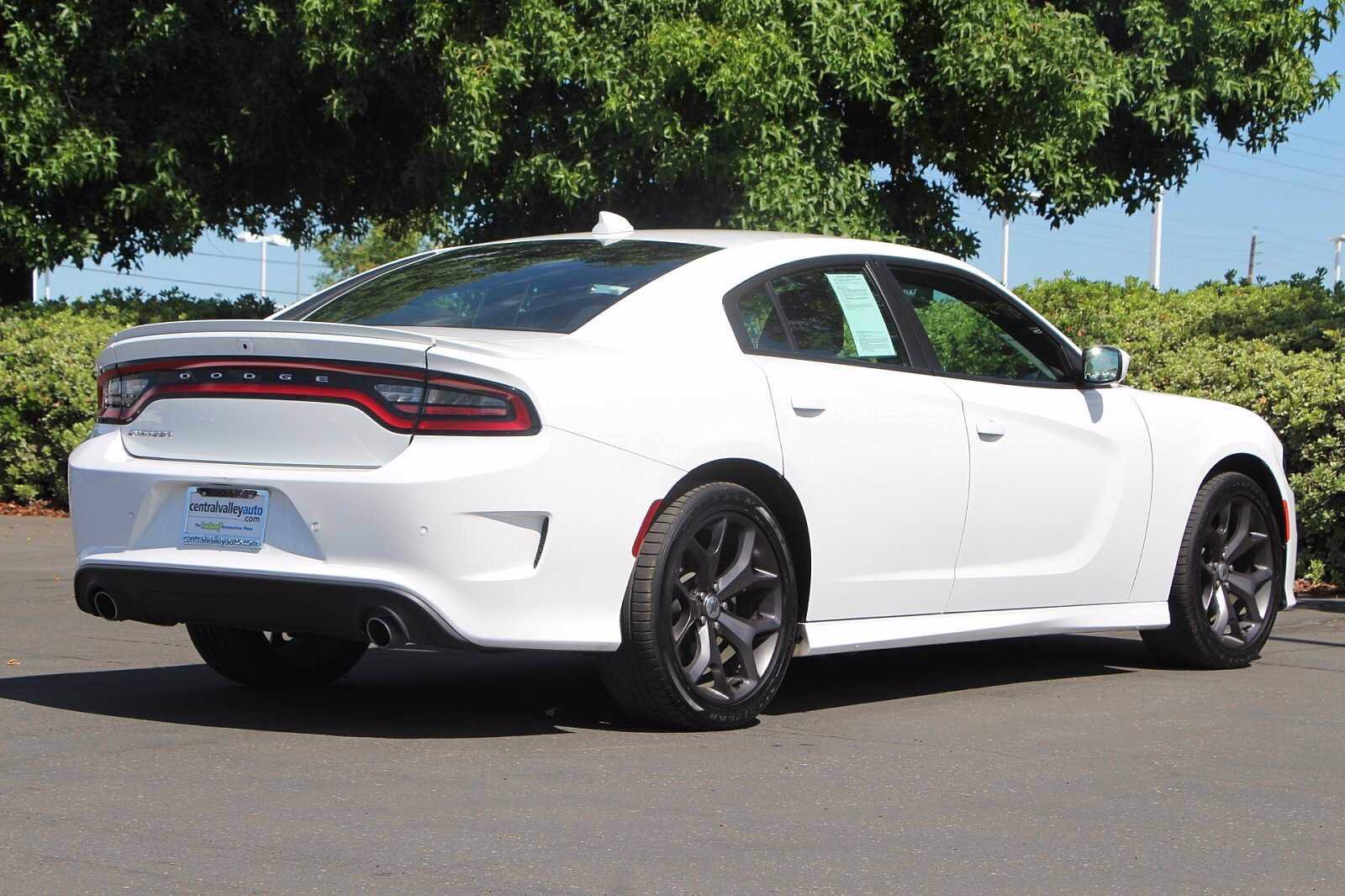 Pre-owned 2018 Dodge Charger Sxt Plus 4dr Car In Modesto #dn7652b 