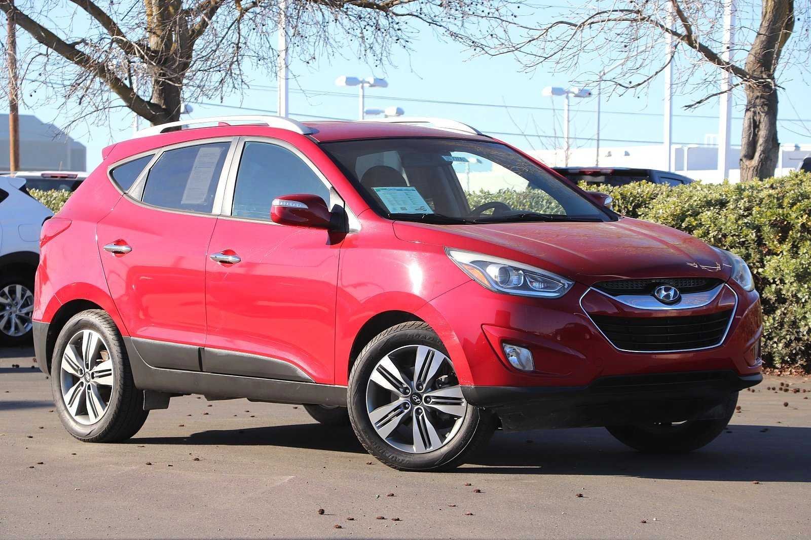 PreOwned 2015 Hyundai Tucson Limited Sport Utility in